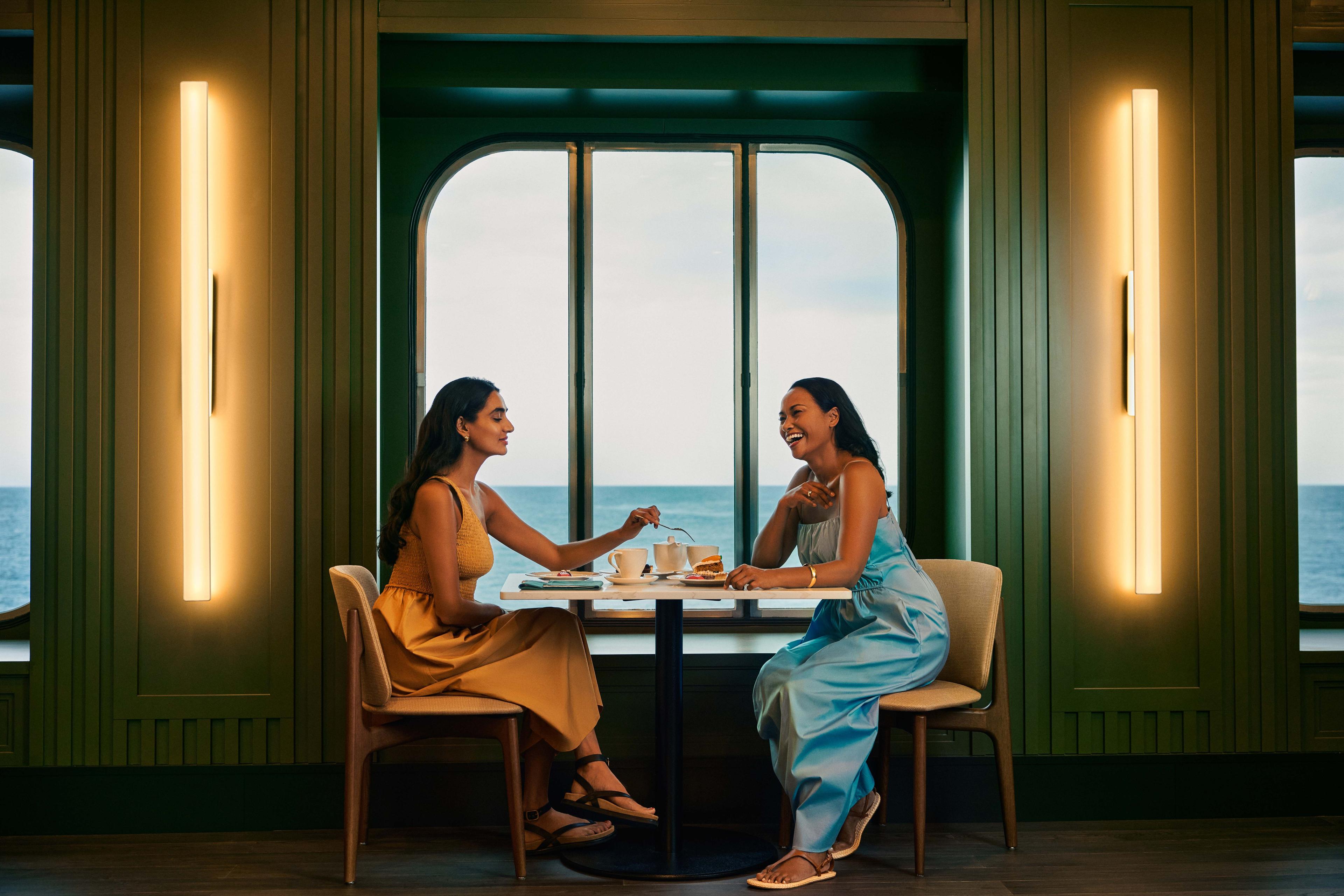  Luxury Cruises -ES