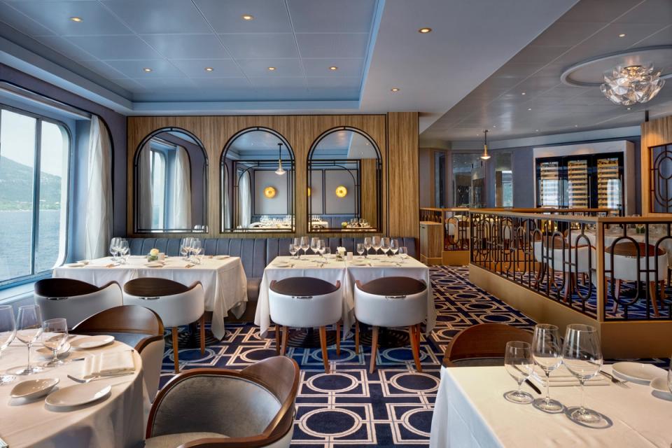 OSTERIA D’OVIDIO, CRYSTAL SYMPHONY