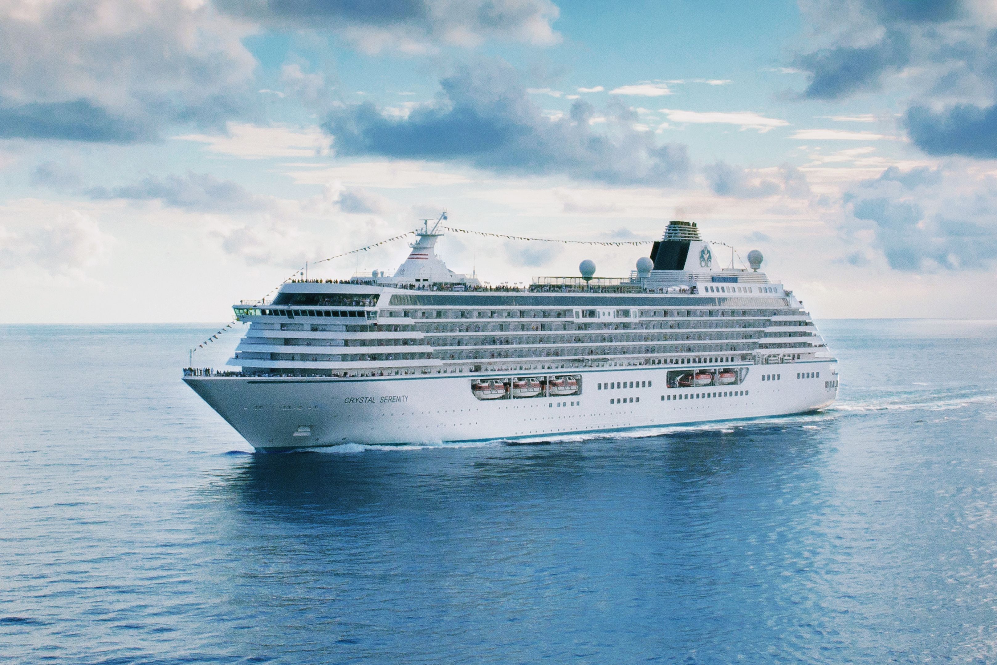 Crystal Serenity ship