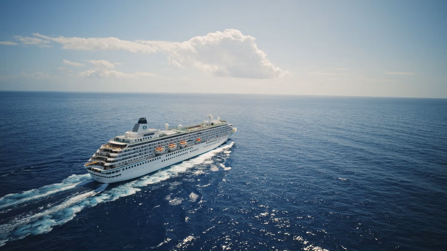 Crystal_Cruise