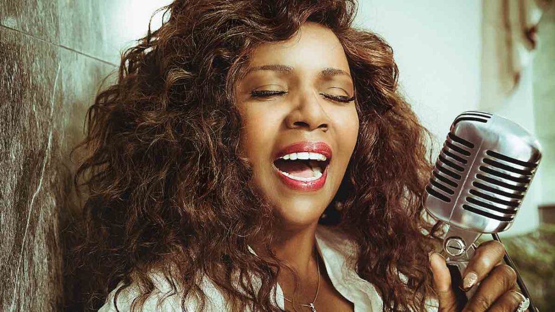 Iconic Entertainer Gloria Gaynor to Bring Her Classic Hits to Crystal Serenity  (Image at LateCruiseNews.com - April 2024)  (Image at LateCruiseNews.com - April 2024)
